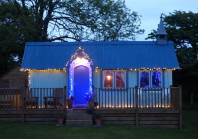The Tabernacle at Frieda and the Moon